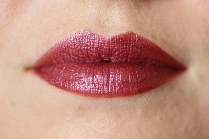 Petal Perfect Lipstick - Hibiscus